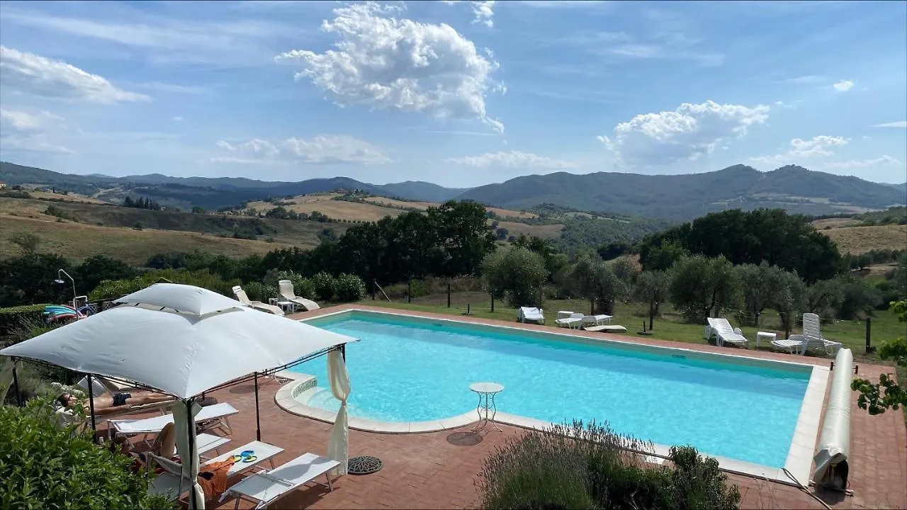 La Toscavera Pomarance 0*,