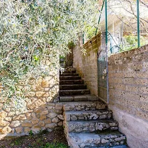 Appartamento Con Giardino, Pomarance